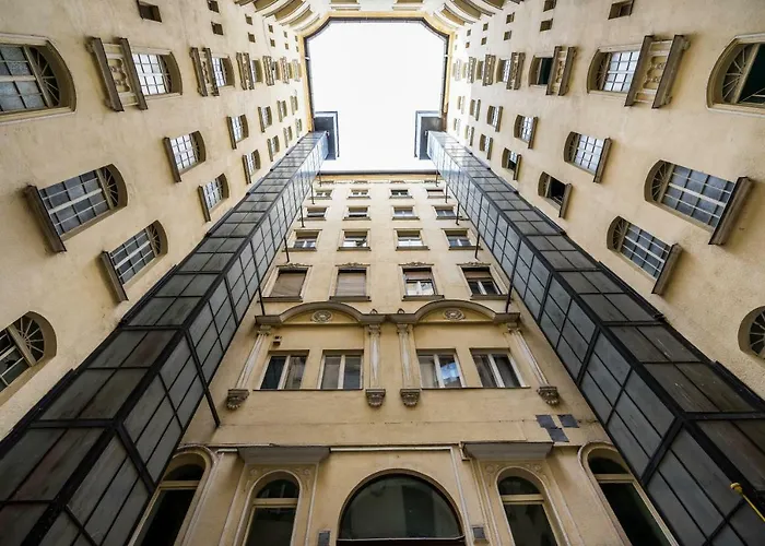 Da Vinci Art Apartman *